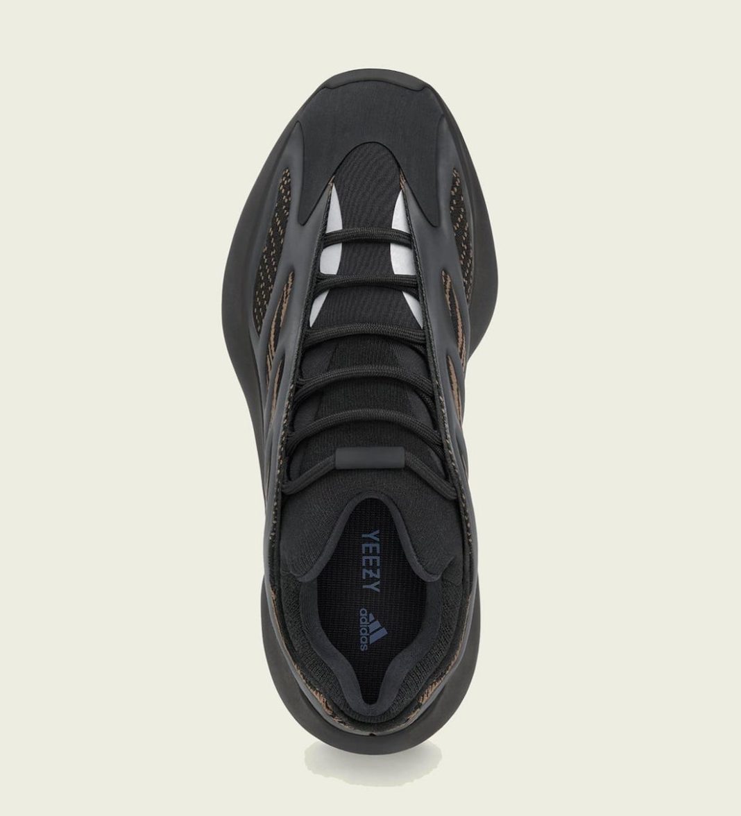 adidas Yeezy 700 V3 Clay Brown GY0189 Release Date - SBD
