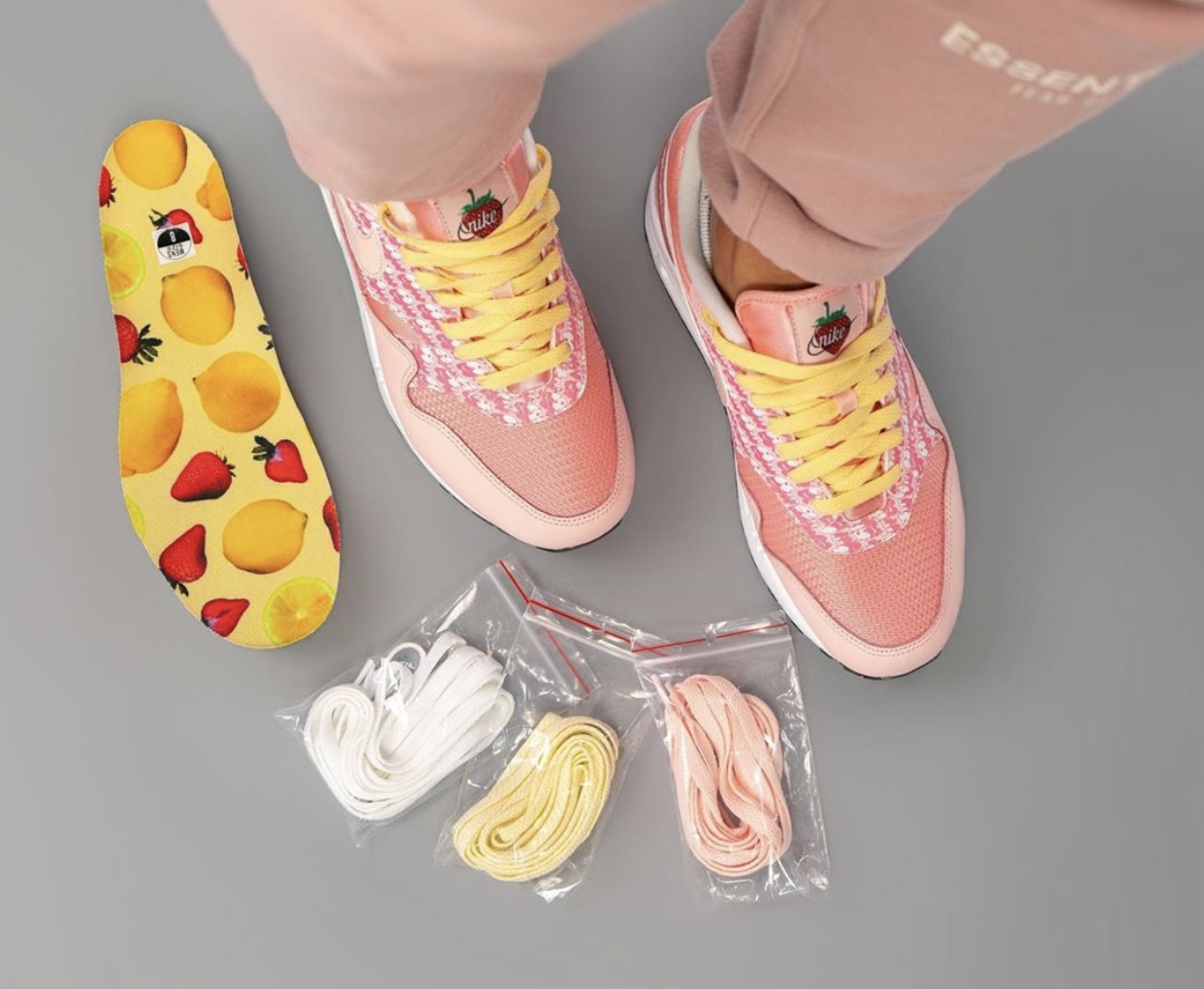 Nike Air Max 1 Strawberry Lemonade CJ0609-600 Release Date On-Feet