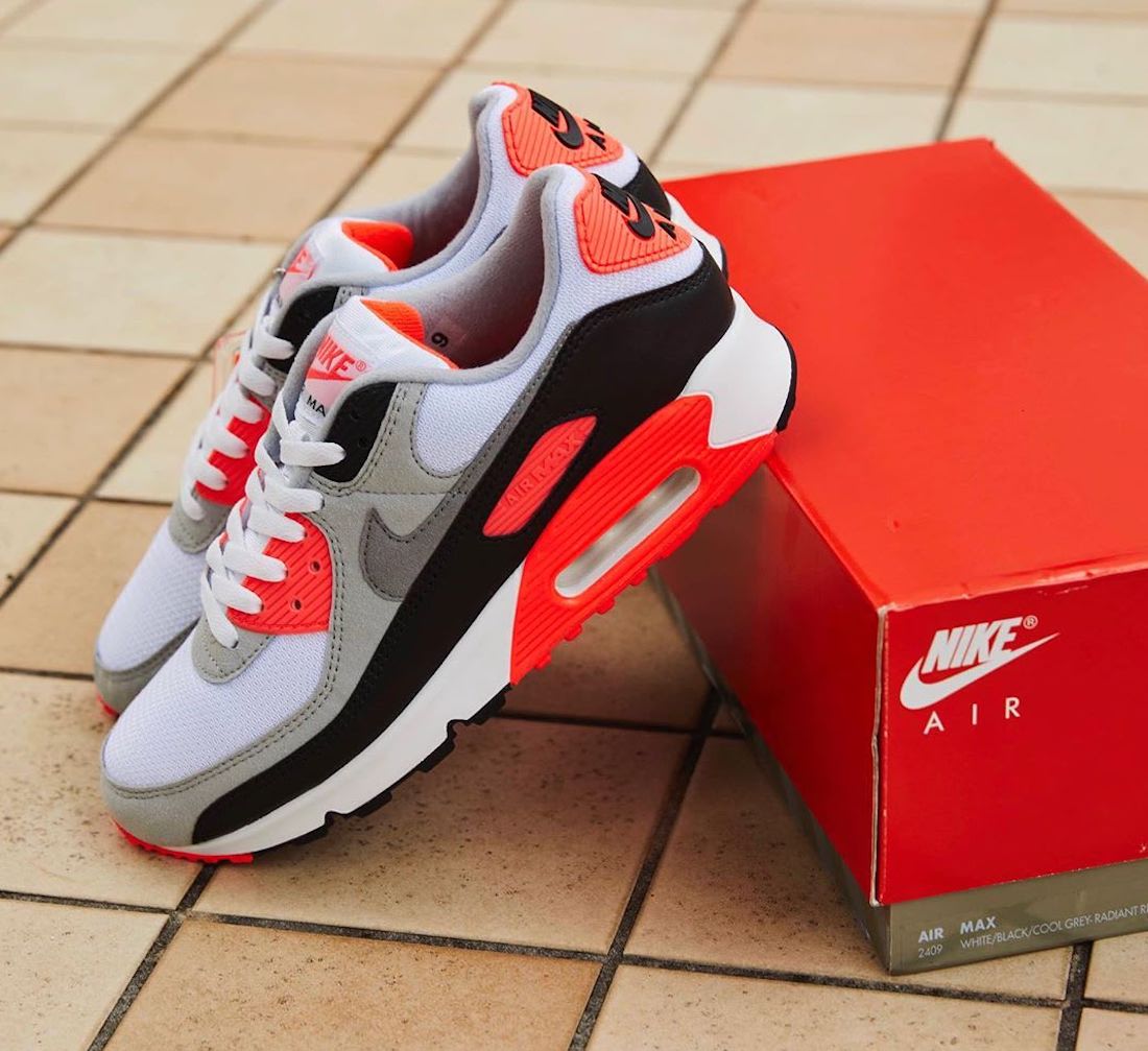 Nike Air Max 90 OG Infrared 2020 Release Date Sneaker Bar Detroit Nike Air Max 90 OG Infrared 2020 Release Date Sneaker Bar Detroit
