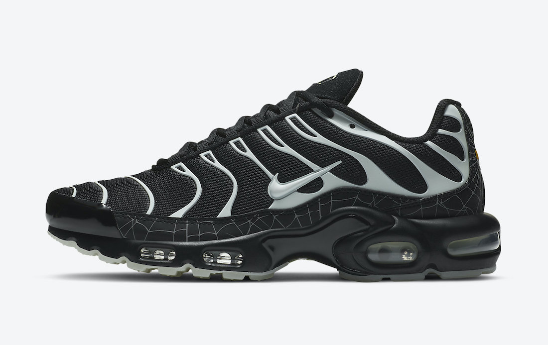 Nike Air Max Plus Halloween Spider Web DD4004-001 Release Date