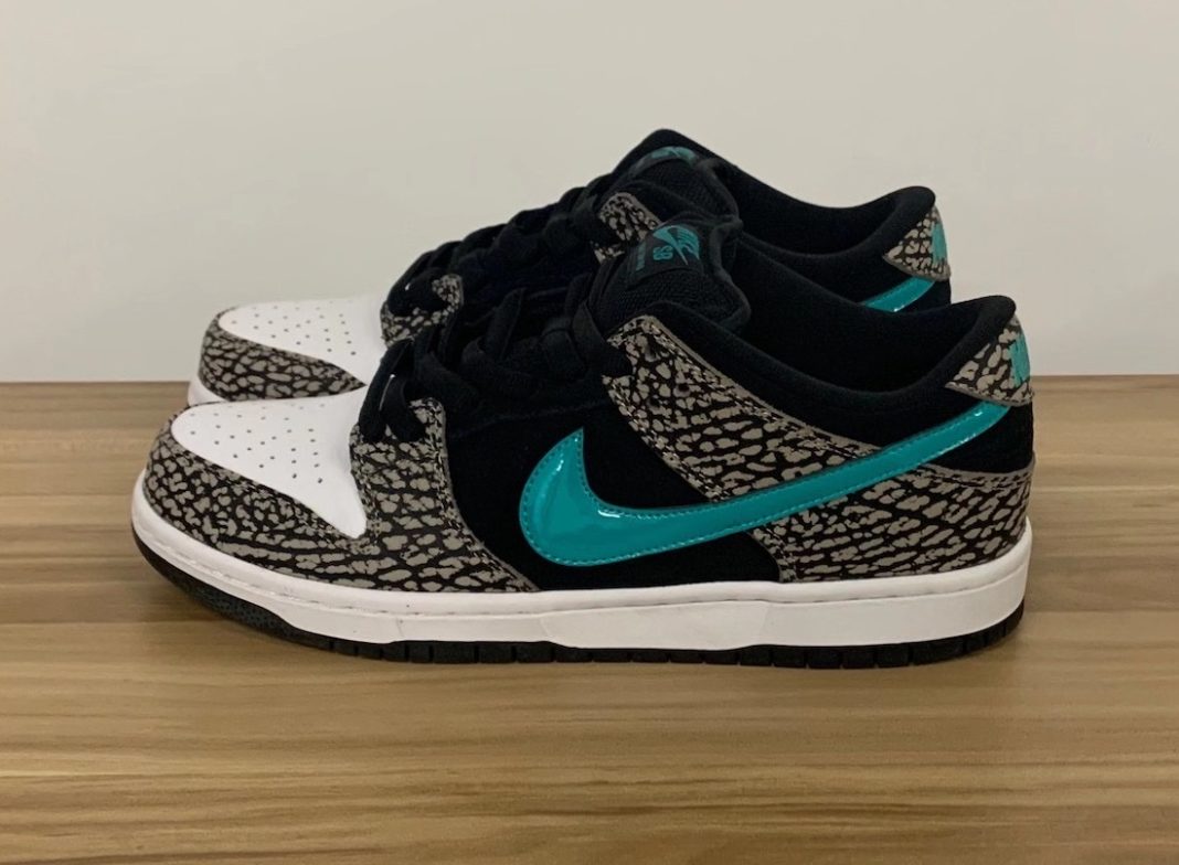 dunk low elephant release date