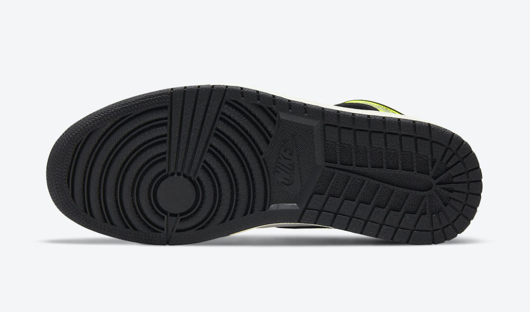 nike men's 9 in women's