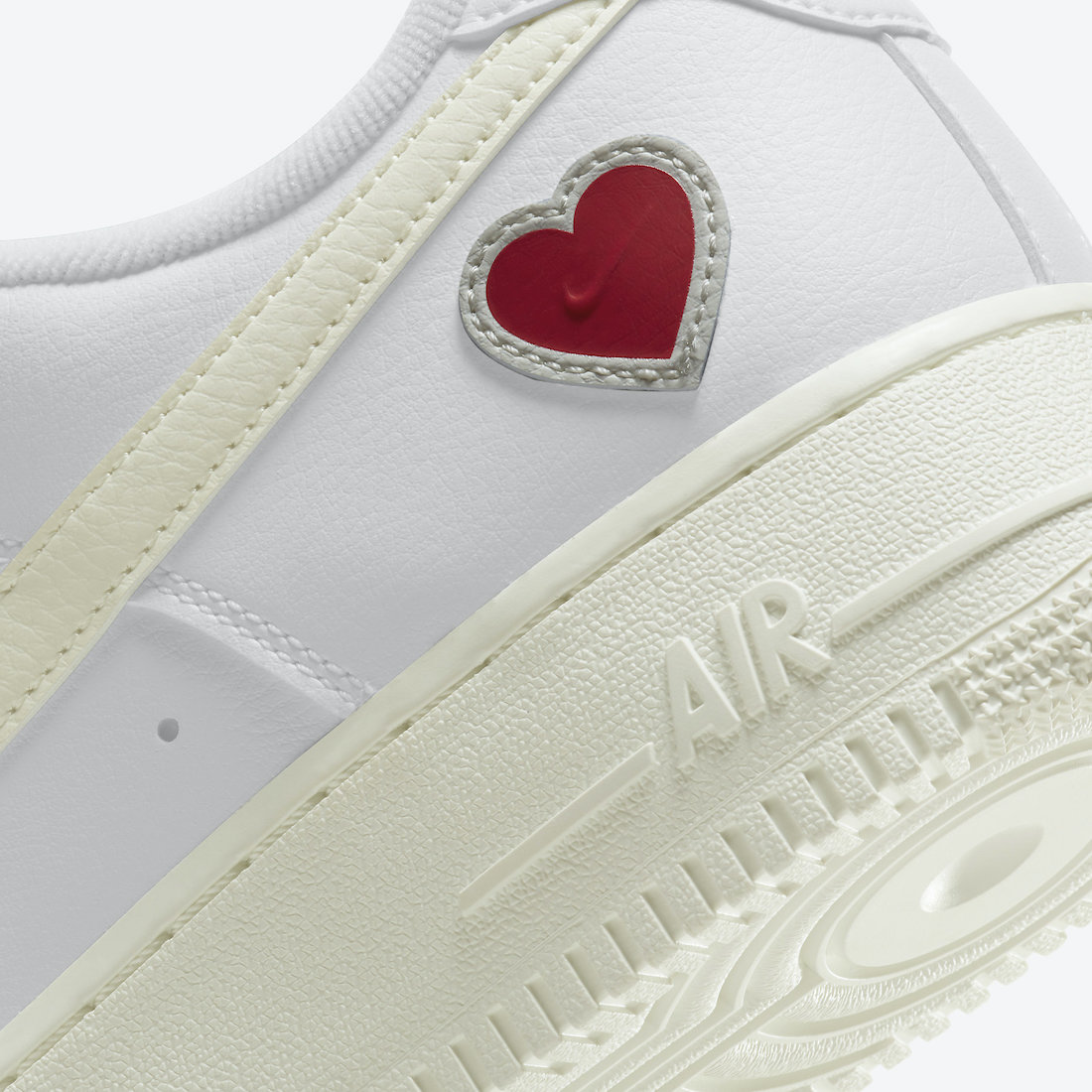Nike Air Force 1 Valentines Day DD7117-100 Release Date