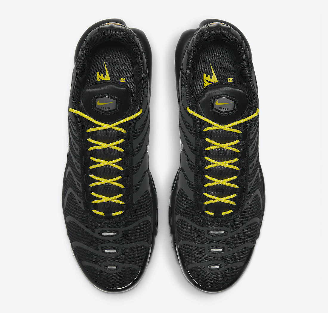 Nike Air Max Plus Black Yellow DD7112-002 Release Date