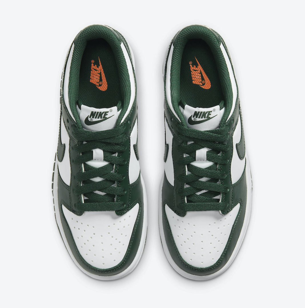 dunk low varsity green release date