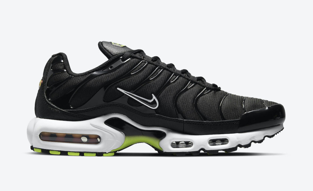 nike air max plus just do it black iridescent