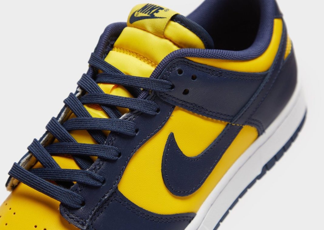 michigan dunk low