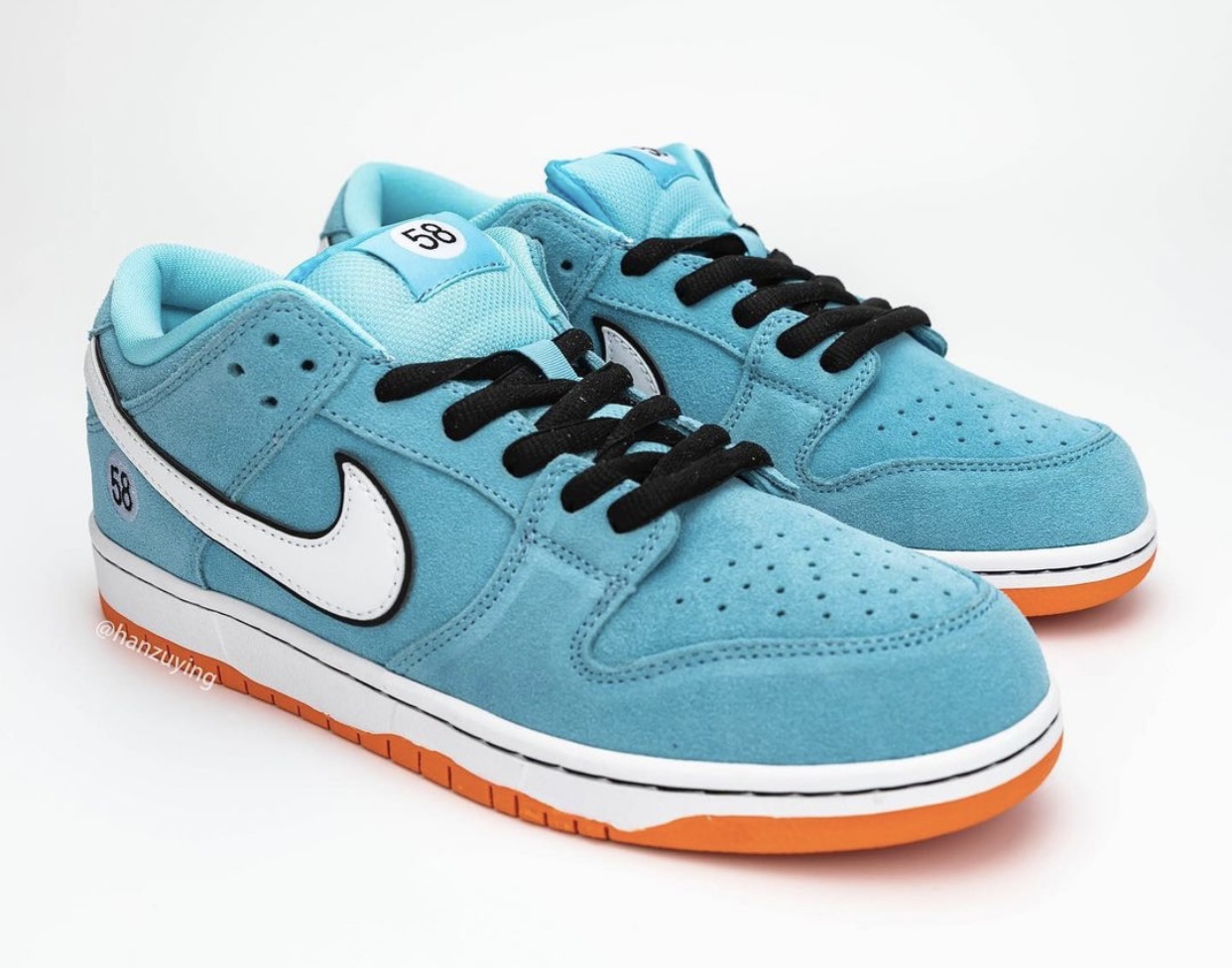 nike sb dunk retailers