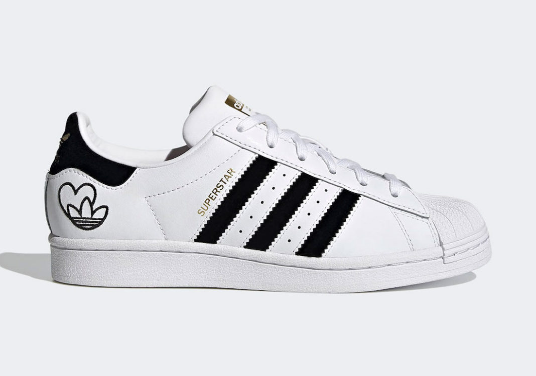 adidas Superstar White Black Gold FY4755 Release Date