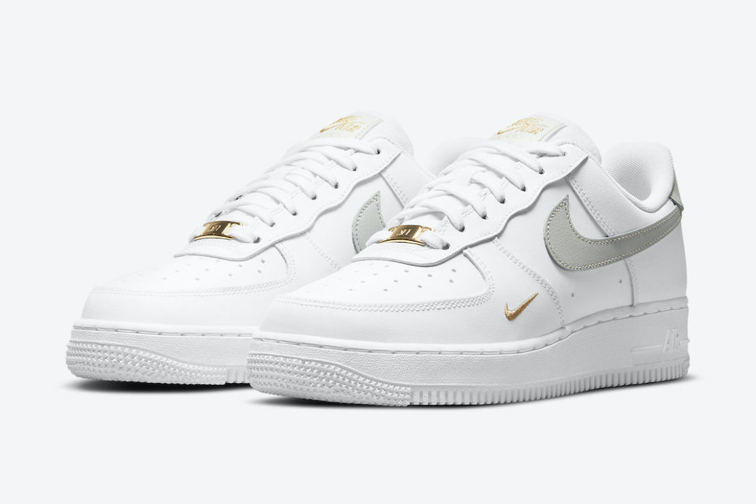 Nike Air Force 1 Low CZ0270-106 Release Date