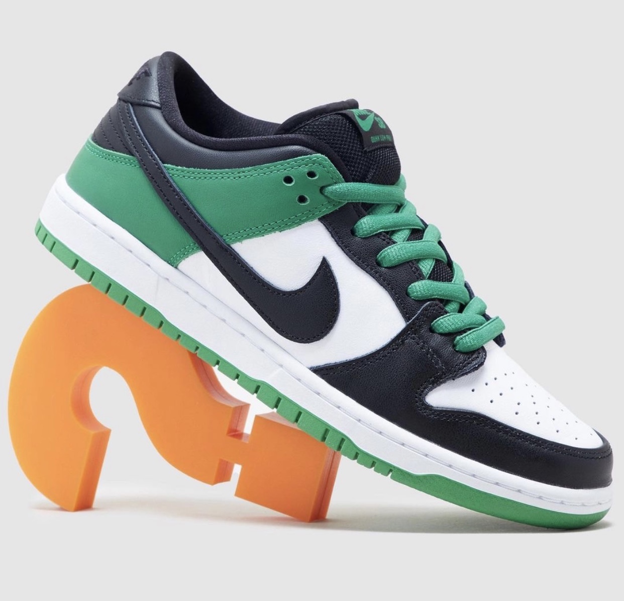 Nike SB Dunk Low Classic Green BQ6817-302 Release Date Pricing