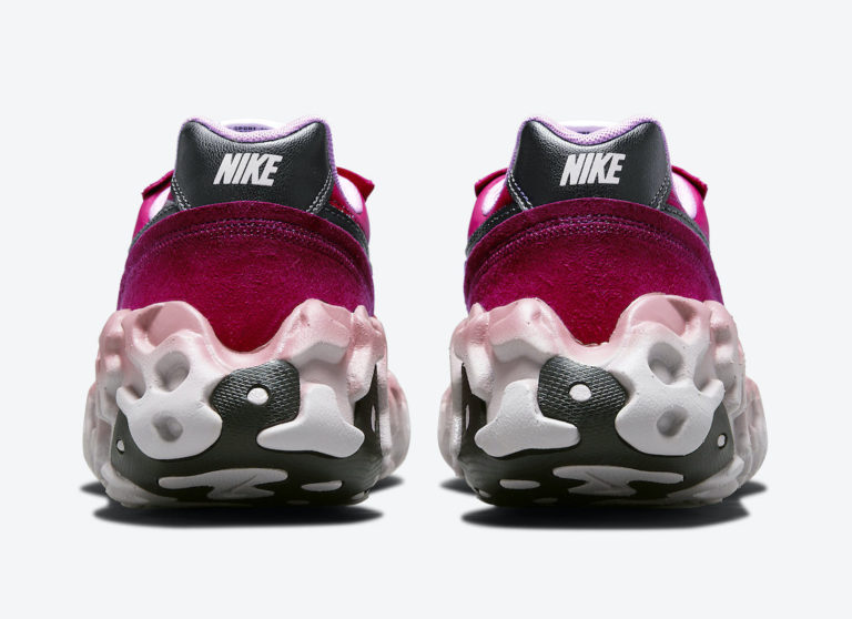 nike beetroot joggers
