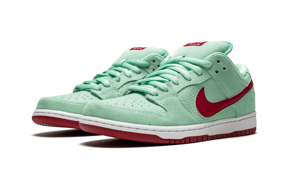 Nike SB Dunk Low Mint Red 304292 360 Release Date 1