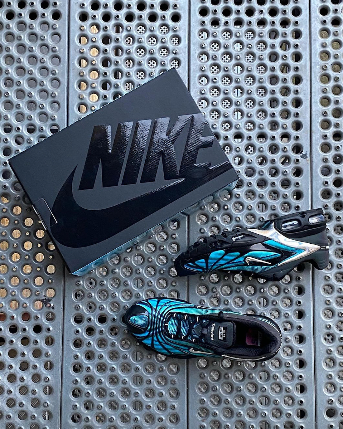 Detailed Look at the Skepta x Nike Air Max Tailwind 5 “Bright Blue”