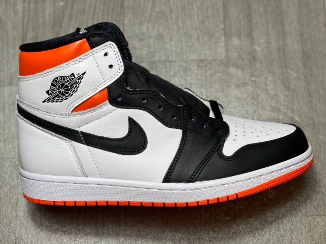 Nike Air Jordan 1 Electro Orange 美品！