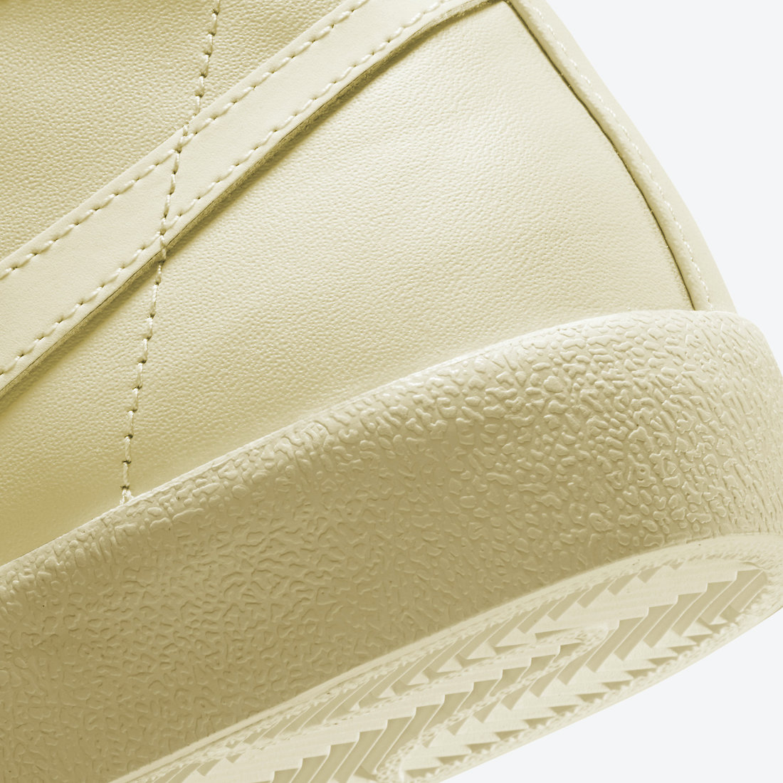 Nike Blazer Mid 77 Vintage Coconut Milk CZ1055-116 Release Date