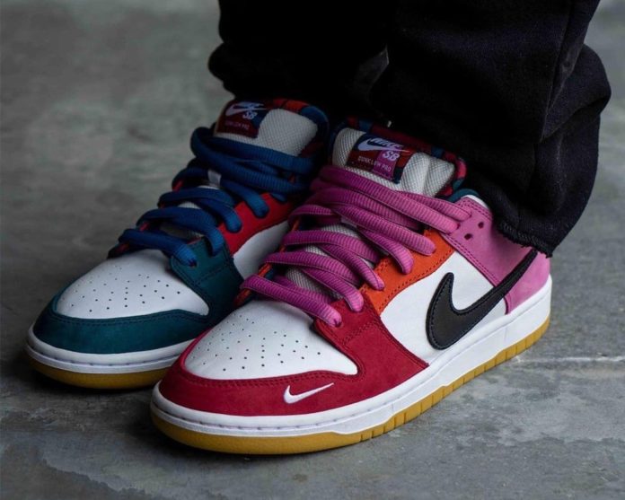 nike dunk parra on feet