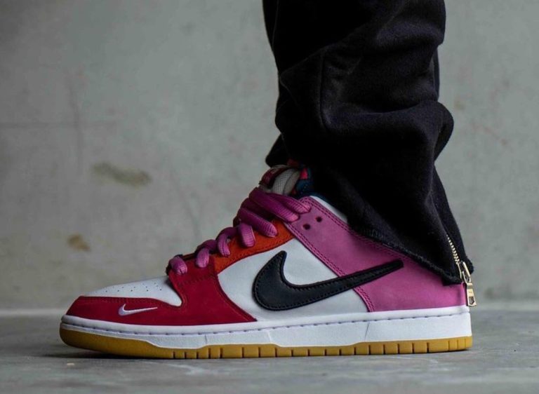 nike dunk parra on feet