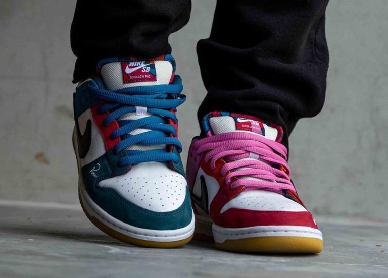 nike sb dunk low parra on feet