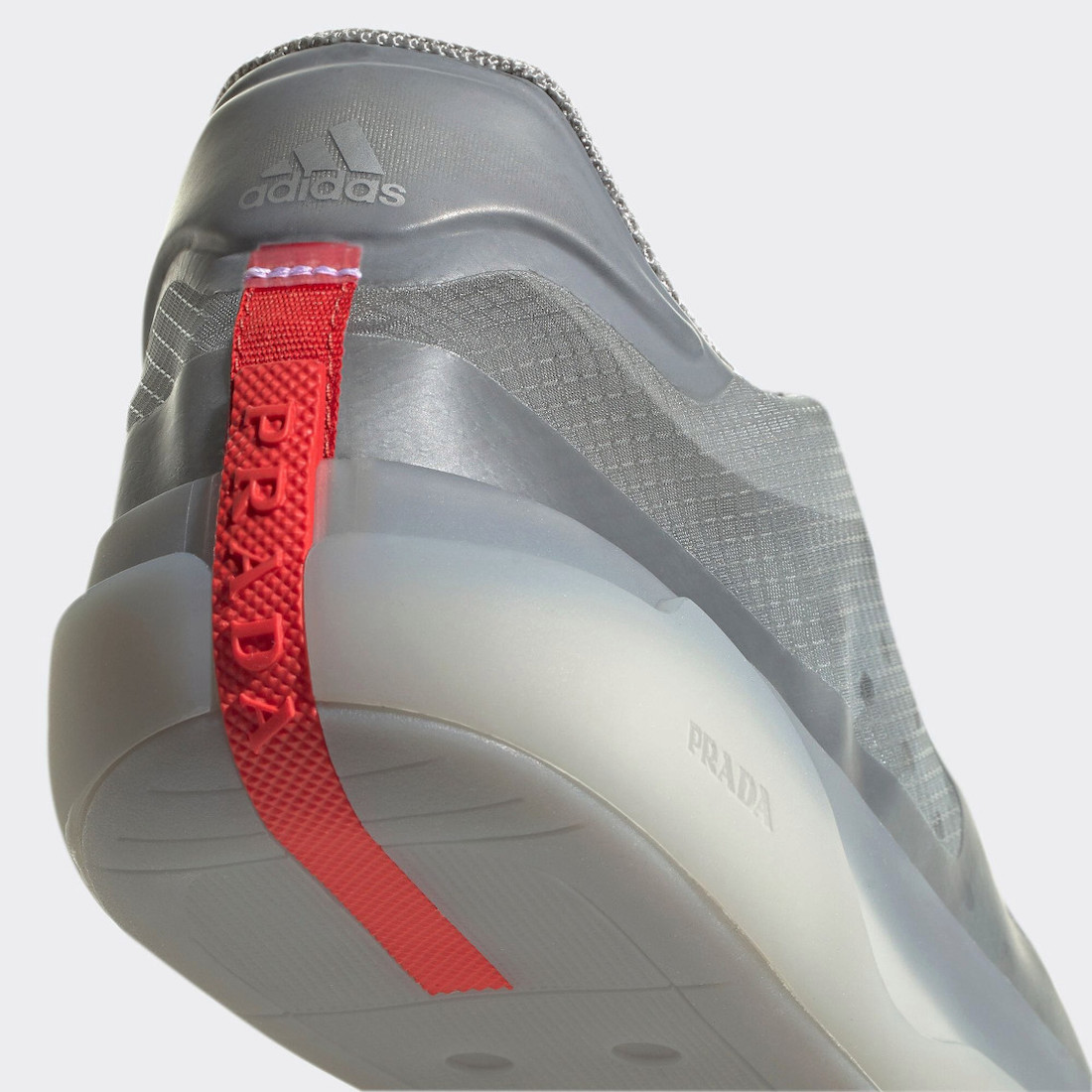 Prada Sneaker match Yeezy Palm logo tee Silver FW1079 Release Date