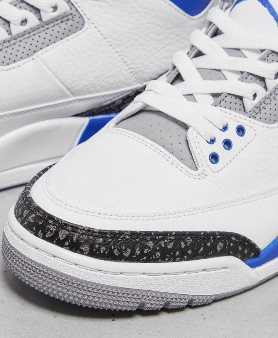 jordan 3 racer blue hibbett sports