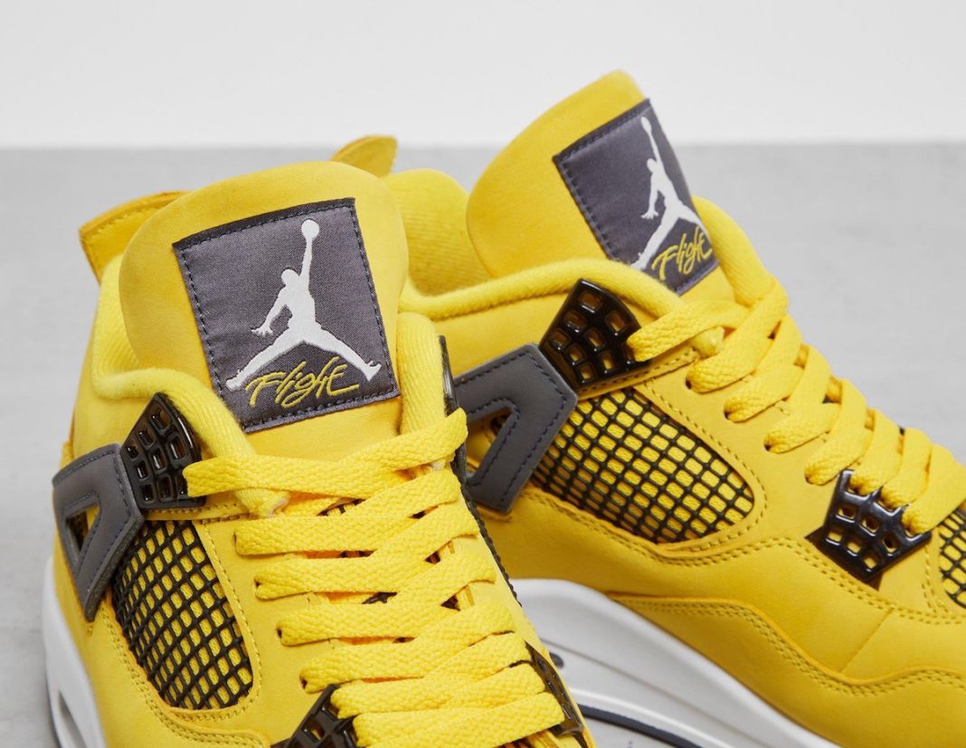 lightning 4s resale value
