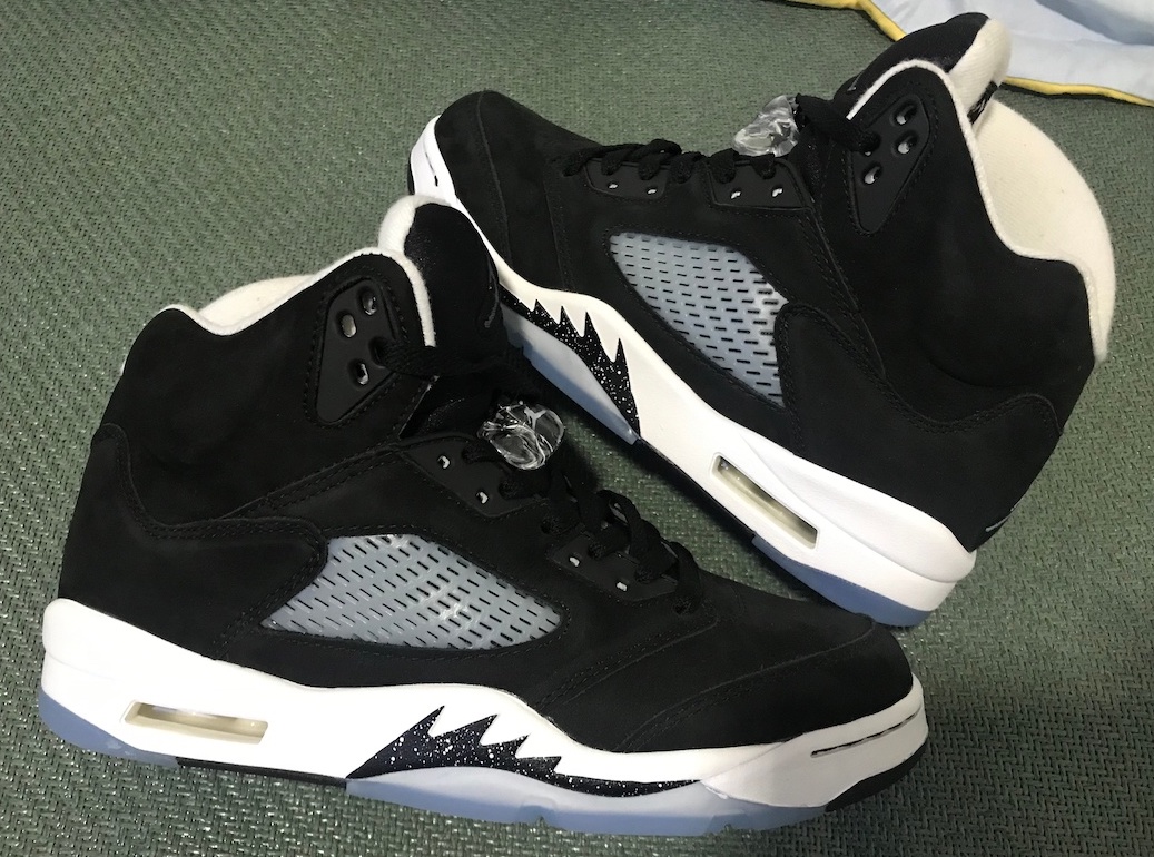 海外21年8月25日発売予定 Nike Air Jordan 5 Oreo について モノカブマガジン Presented By