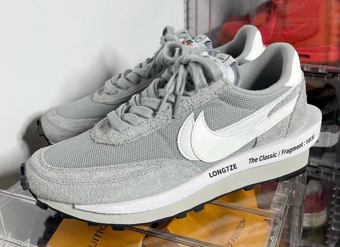 grey nike sacai