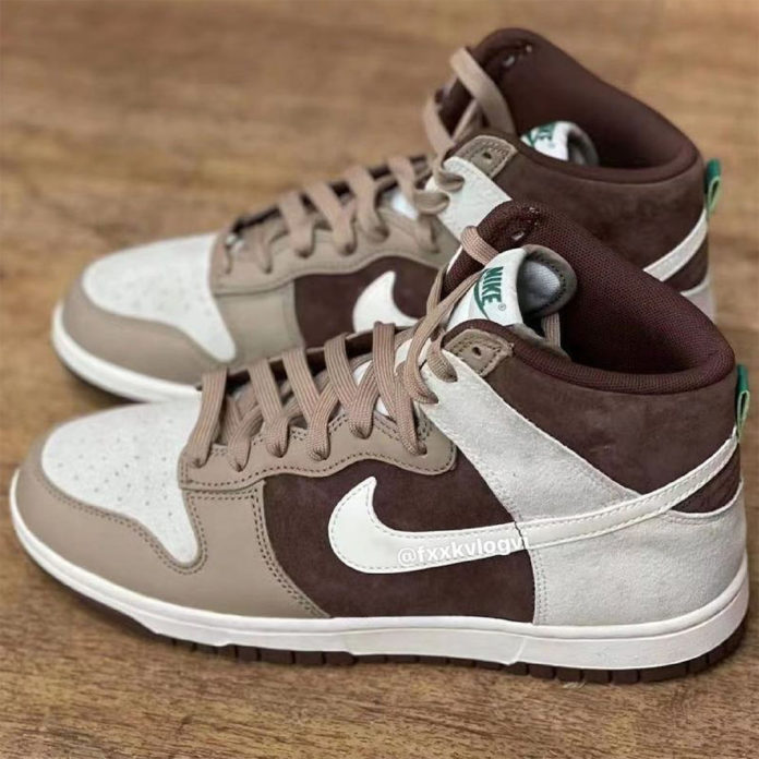 dunk high light chocolate on feet