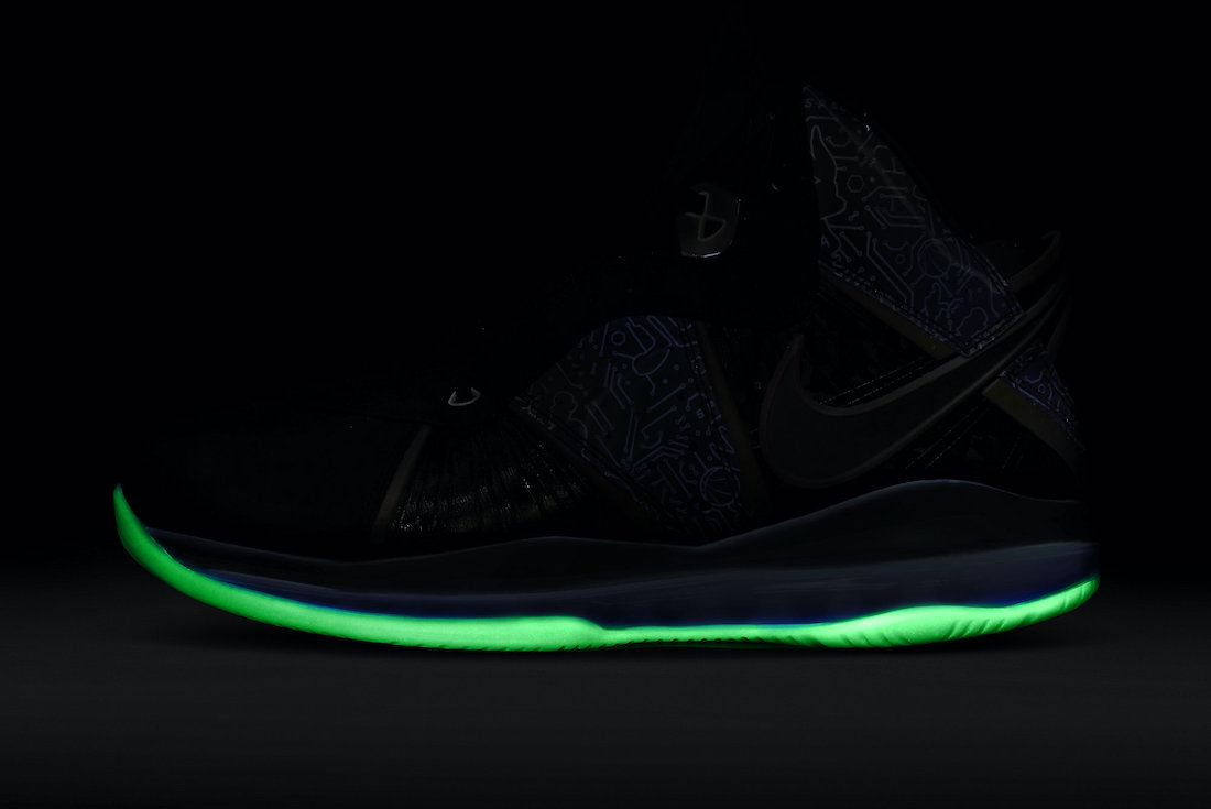 Nike LeBron 8 Space Jam DB1732-001 Release Date