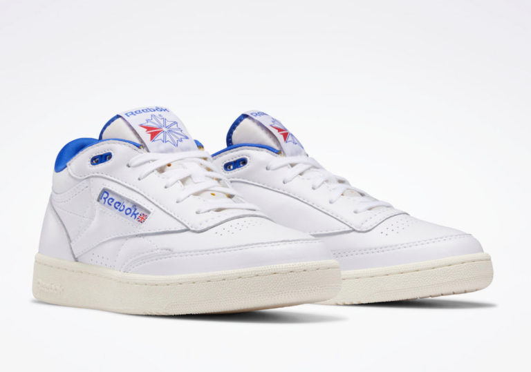 reebok club c mid ii sneakers in chalk and green