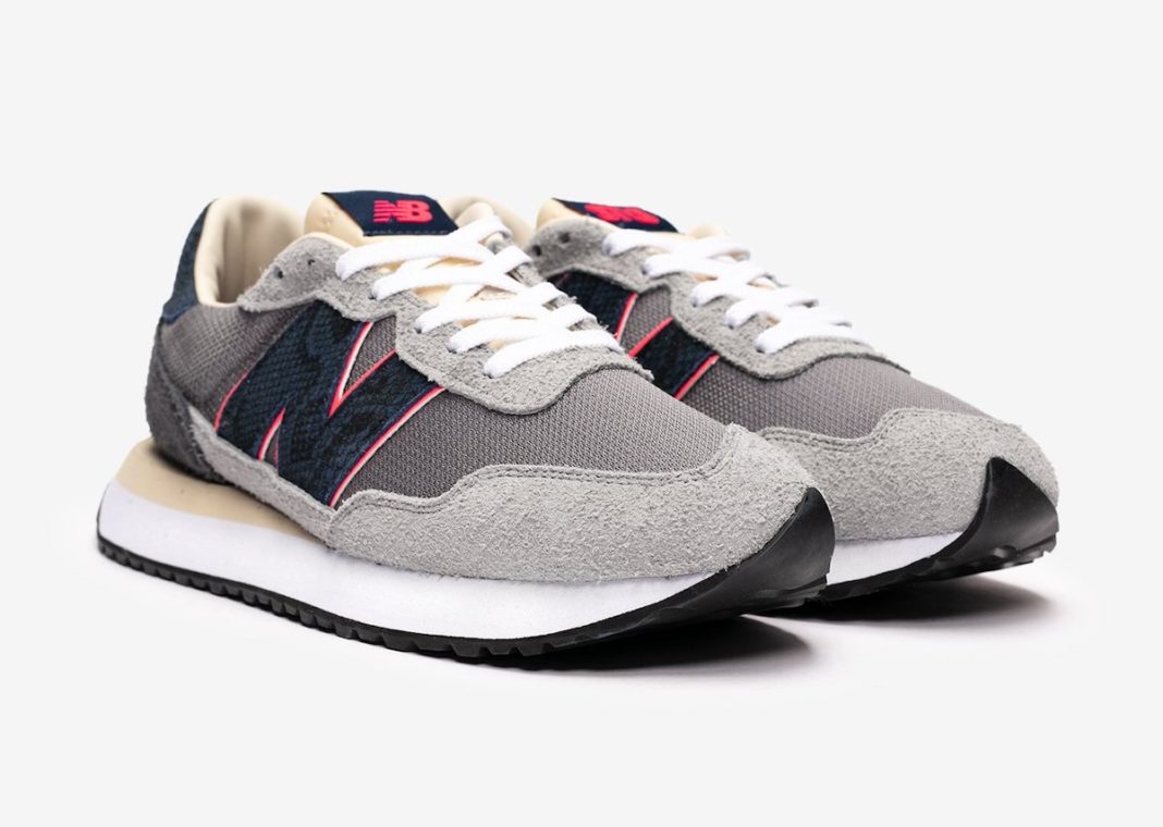 sns new balance blue racer