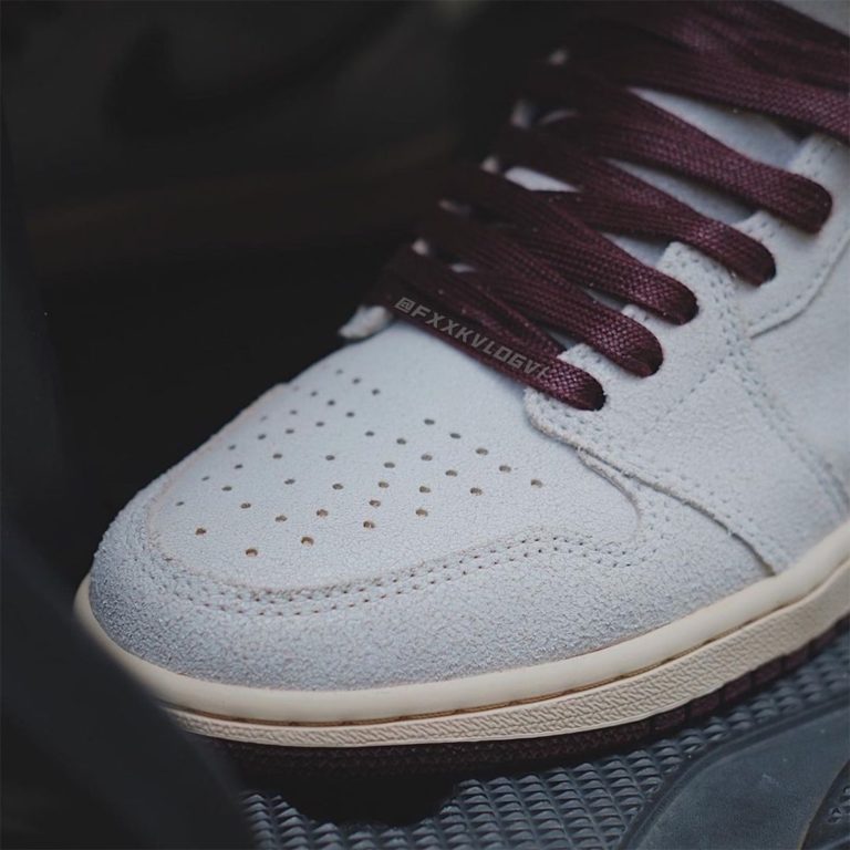 womens jordan 1 burgundy