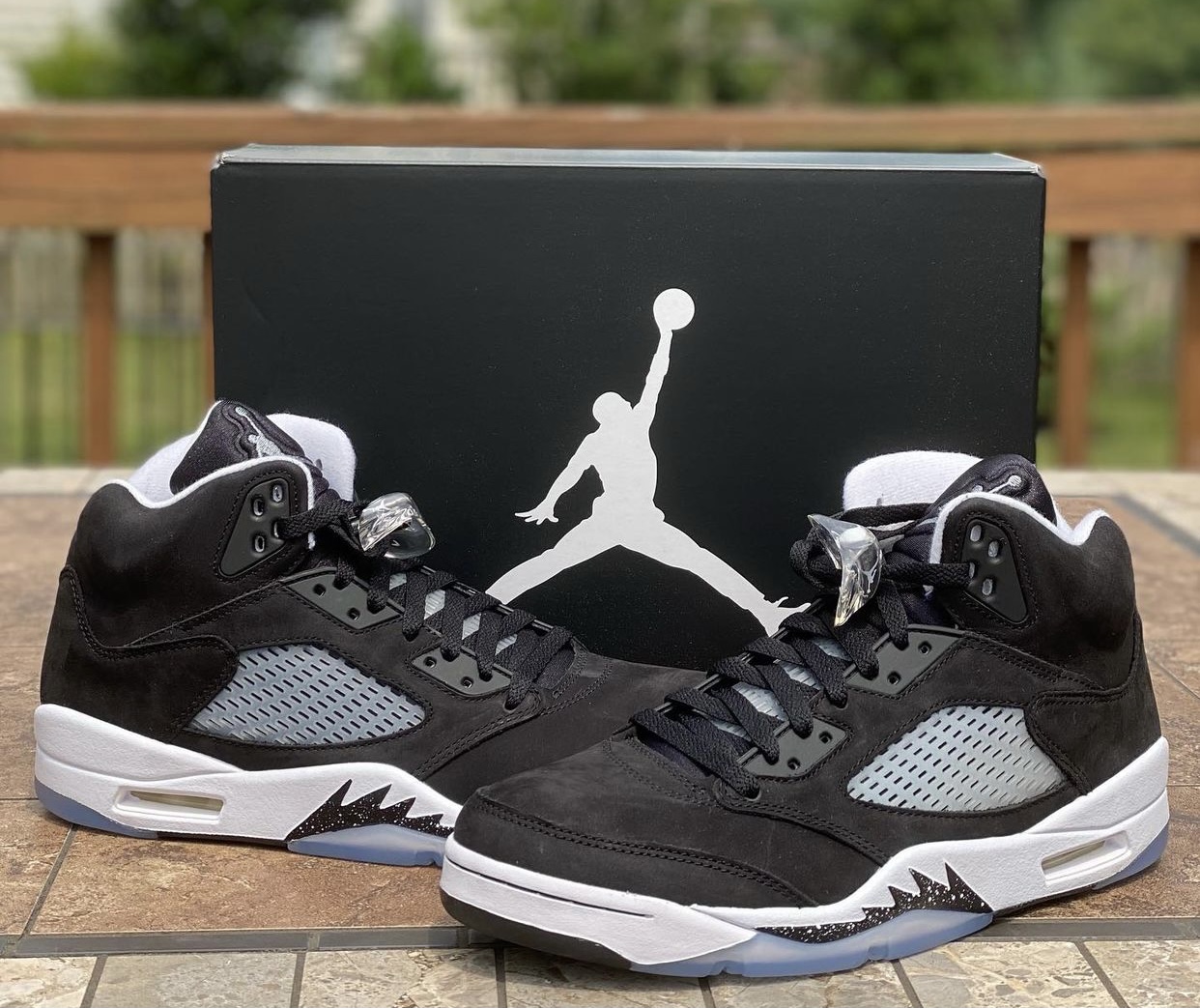 how much are jordan 5 oreo