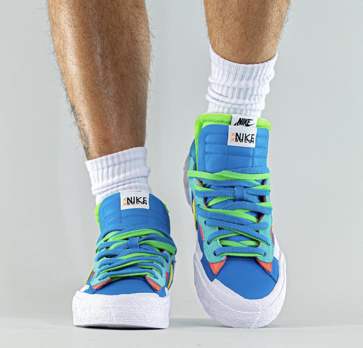 Kaws Sacai Nike Blazer Low DM7901-400 On-Feet
