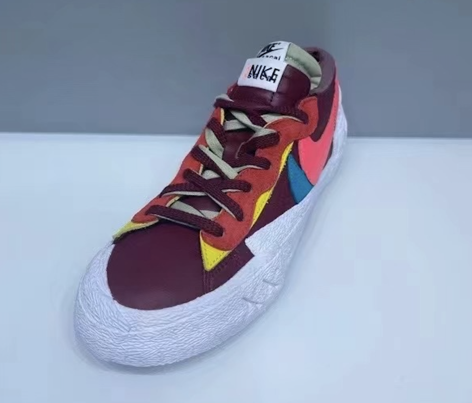 Kaws diamond Sacai Nike Blazer Low DM7901 600 Release Date 2