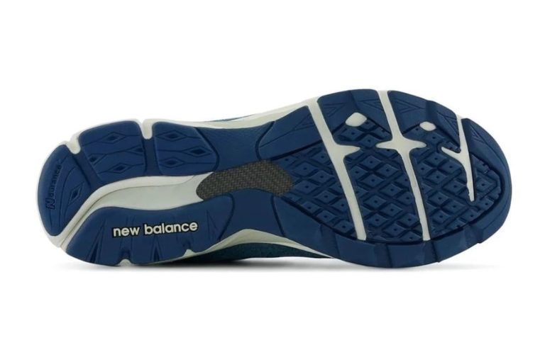 new balance 990v3 levi