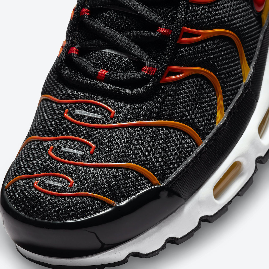 Nike Air Max Plus Reverse Sunset DC6094-001 Release Date