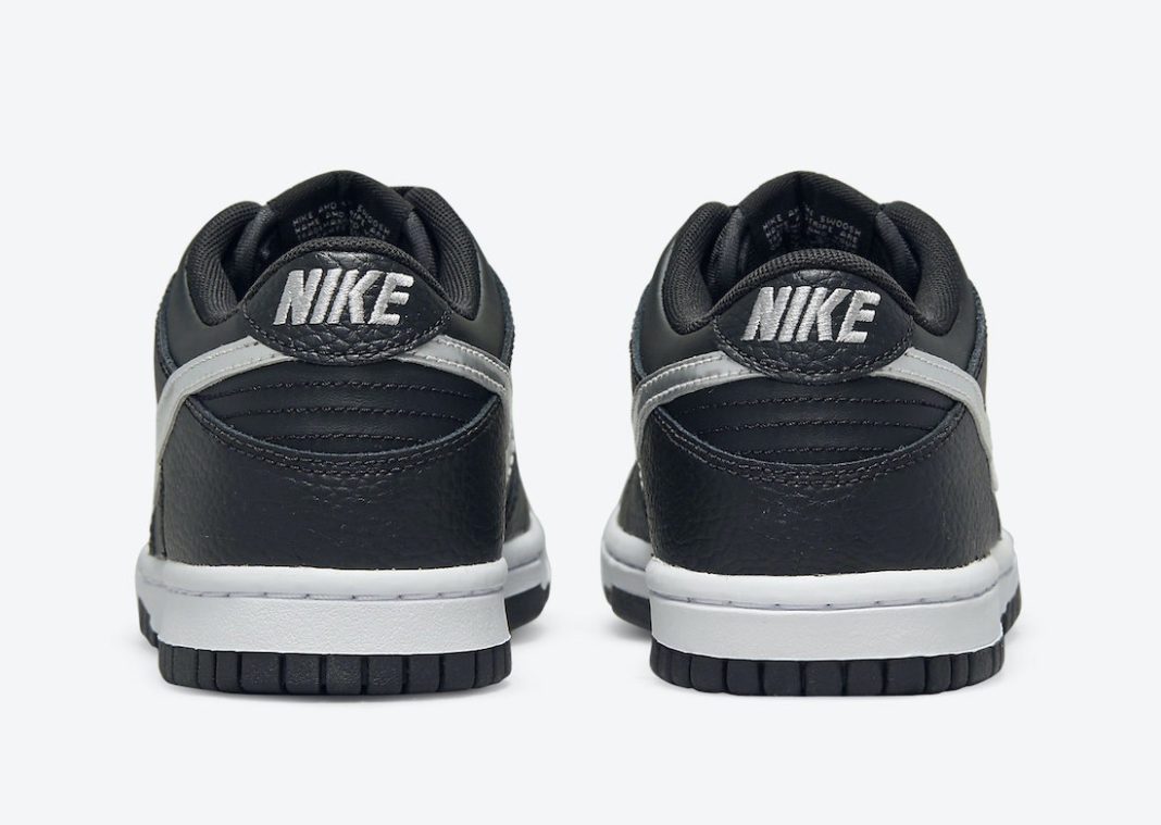 black dunks gs