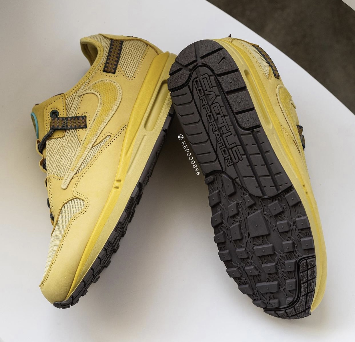 Travis Scott Nike Air Max 1 Wheat DO9392-700 Release Date