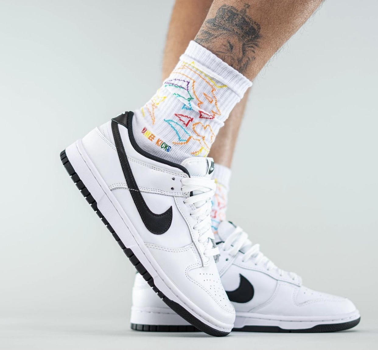 Nike Dunk Low White Black Release Date On-Feet