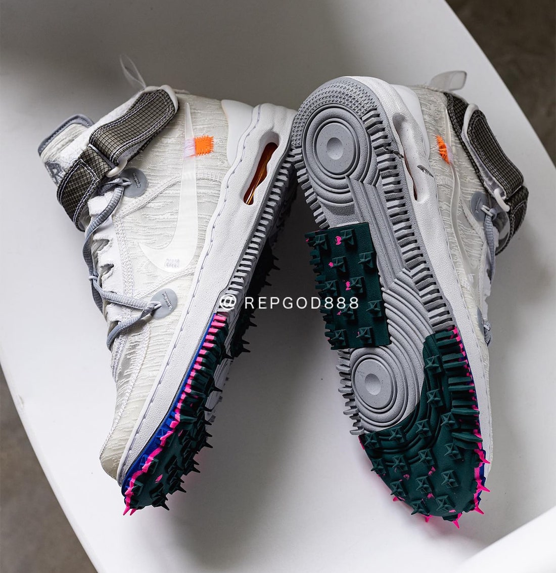 Off-White Nike Air Force 1 Mid DO6290-100 Release Date