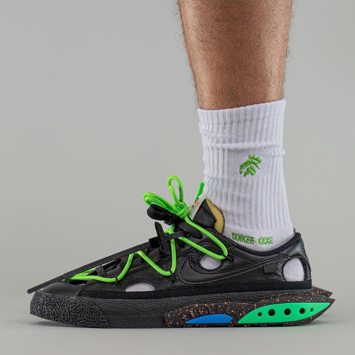 Off-White Nike Blazer Low Black DH7863-001 Release Date On-Feet