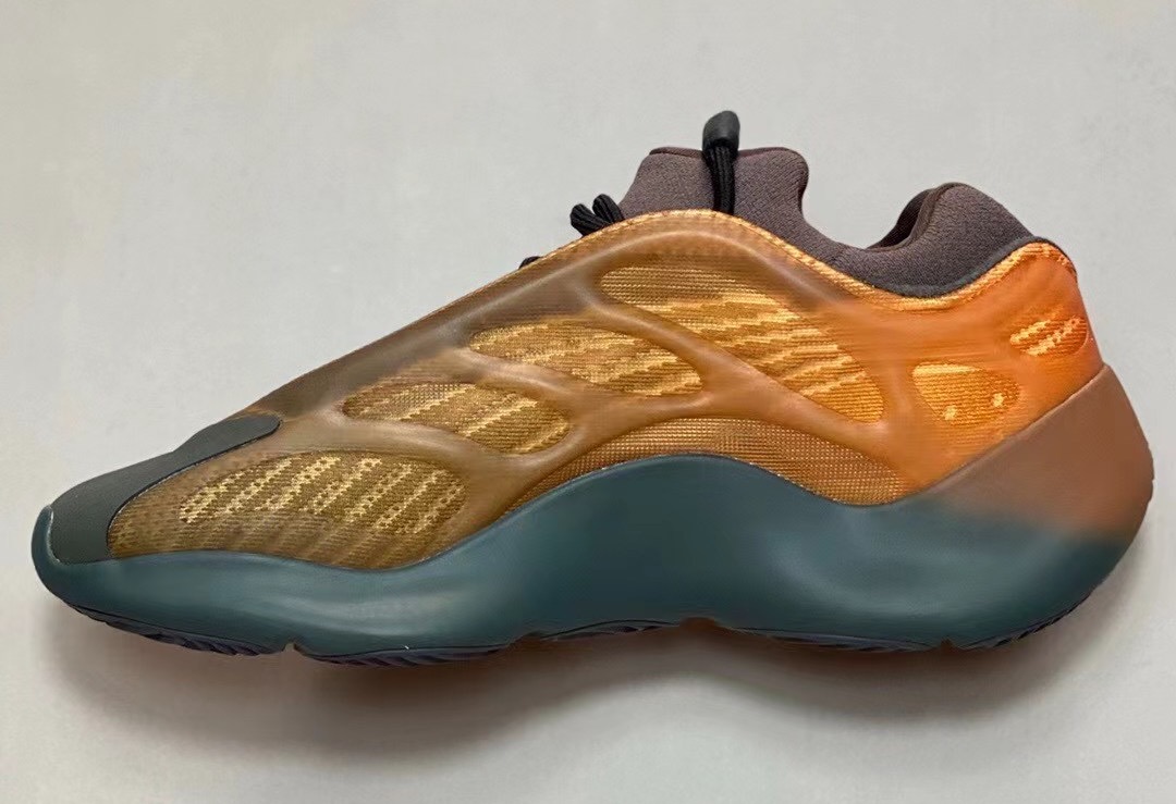 adidas Yeezy 700 V3 Copper Fade Release Date Pricing 1