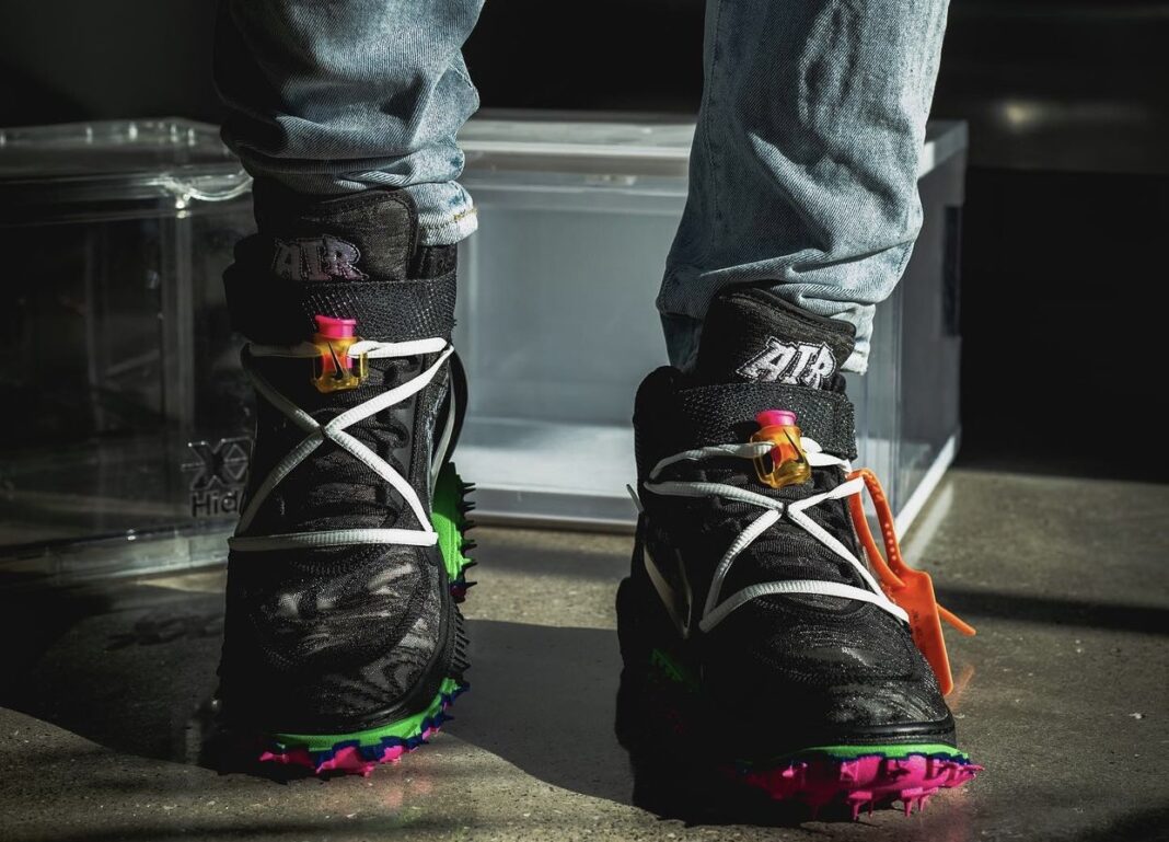 nike air max 270 volt fuchsia
