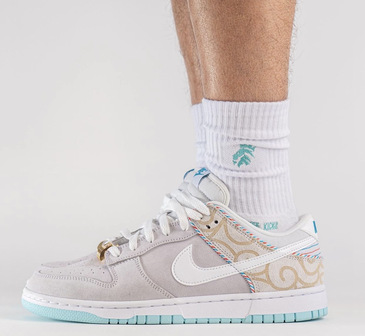 Nike Dunk Low Barber Shop White DH7614-500 Release Date On-Feet