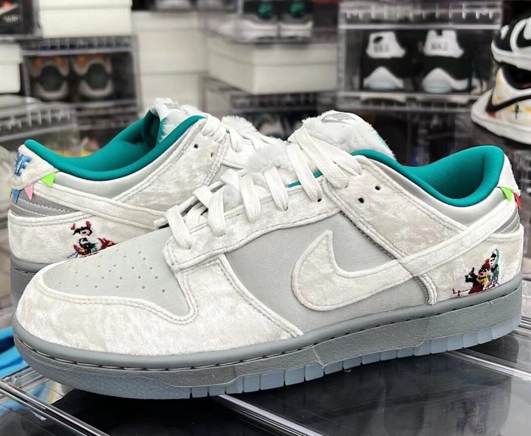 giannis pink shoes