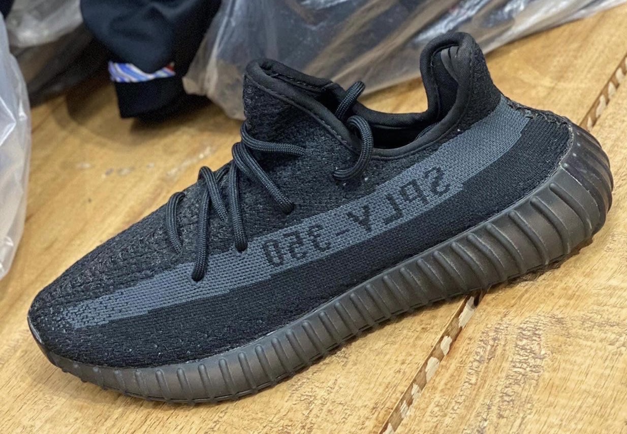 adidas Yeezy Boost 350 V2 Onyx HQ4540 Release Date