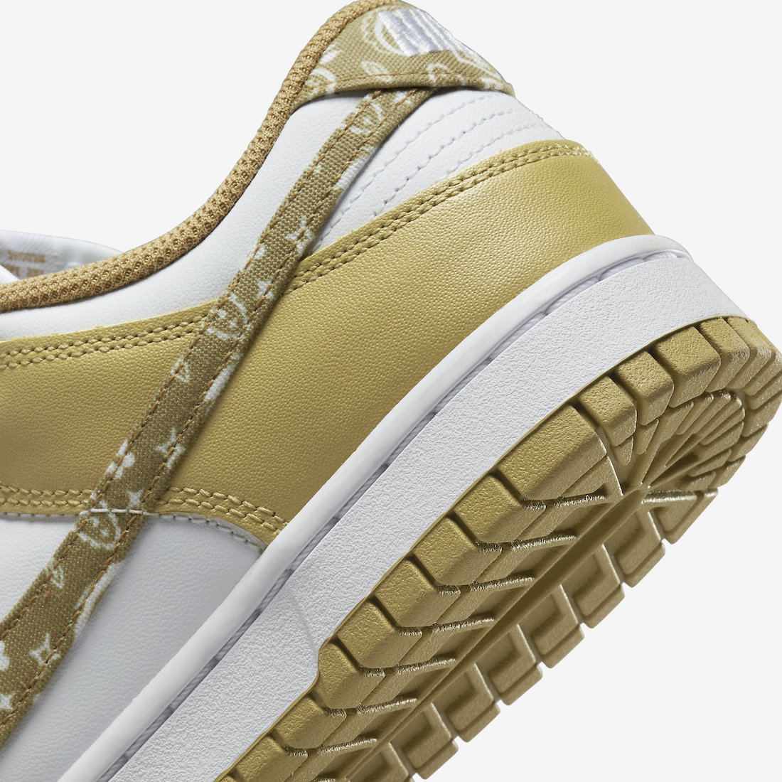 Nike Dunk Low Barley Paisley DH4401-104 Release Date