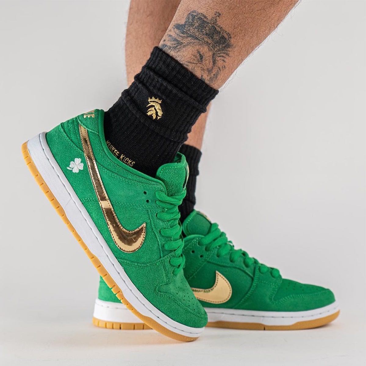 Nike SB Dunk Low St. Patricks Day BQ6817-303 Release Date On-Feet